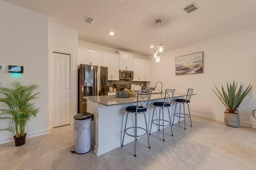 Newly Listed Townhouse Storey Lake, Free Waterpark Kissimmee Exteriér fotografie