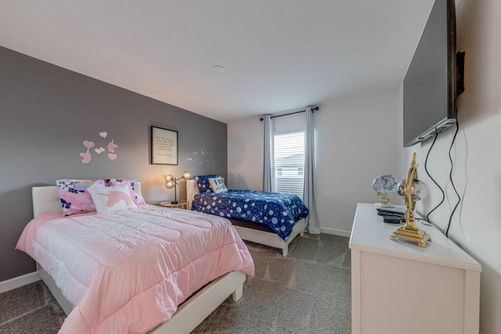Newly Listed Townhouse Storey Lake, Free Waterpark Kissimmee Exteriér fotografie