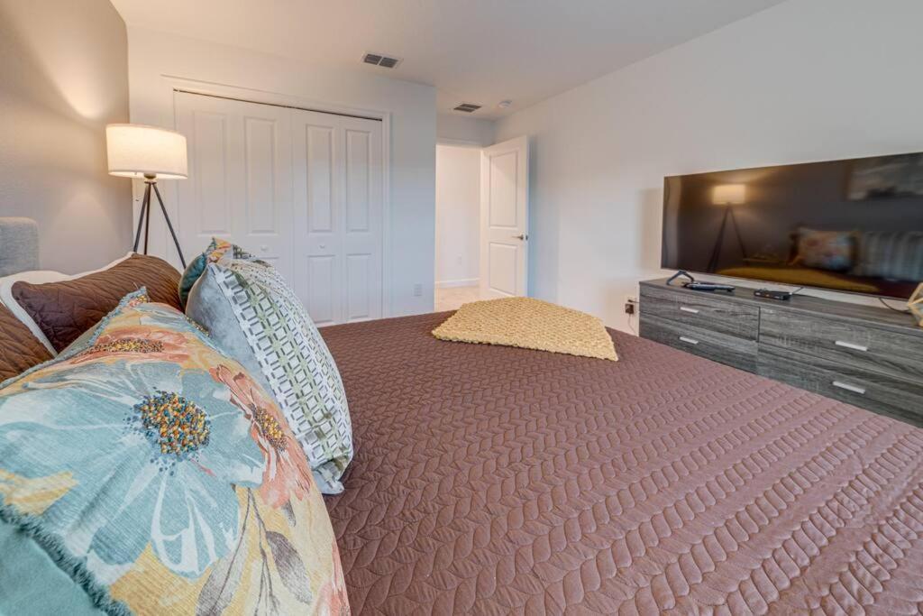 Newly Listed Townhouse Storey Lake, Free Waterpark Kissimmee Exteriér fotografie